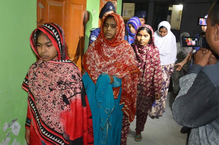 আটক-জঙ্গি-কলেজছাত্রী-Five of the seven militants arrested in Godagari were collegegirls