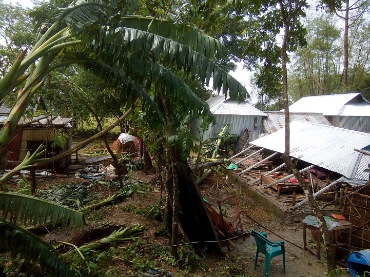 কাল-বৈশাখী-ঝড়-In ishwarganj, half-house homes collapsed in Kalbishakhi storm