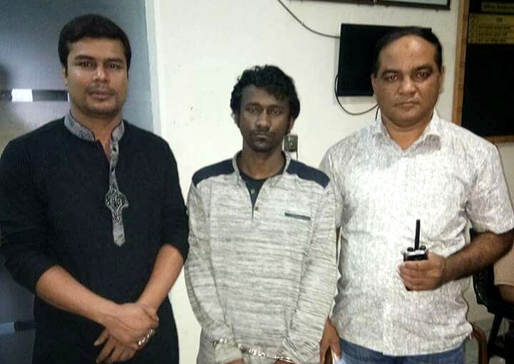 পিস্তল-ইয়াবা-Mymensingh arrested with pistol and yawas-1